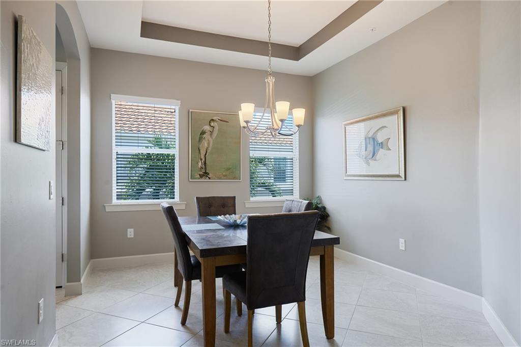10230 Glastonbury Cir # 202 Property Photo 10