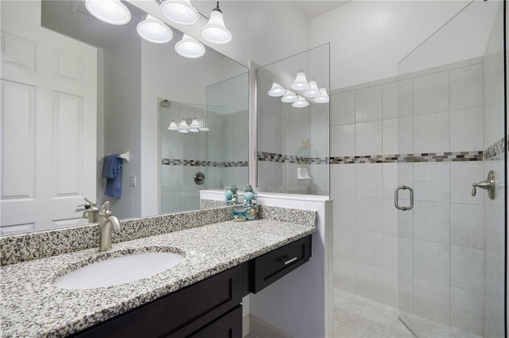 10230 Glastonbury Cir # 202 Property Photo 19