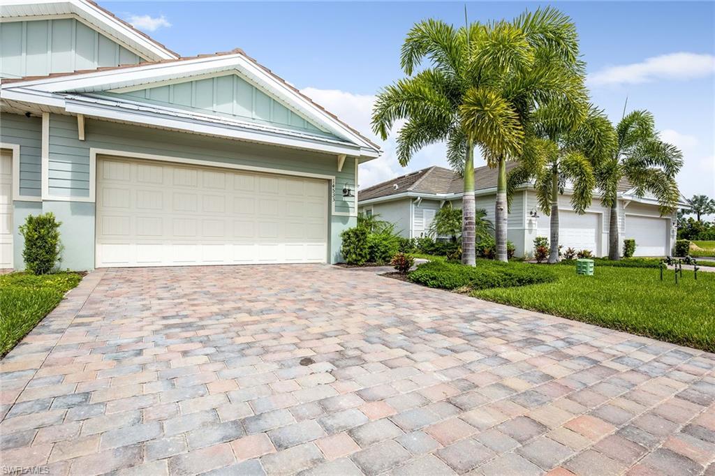 14533 Edgewater Cir Property Photo 1
