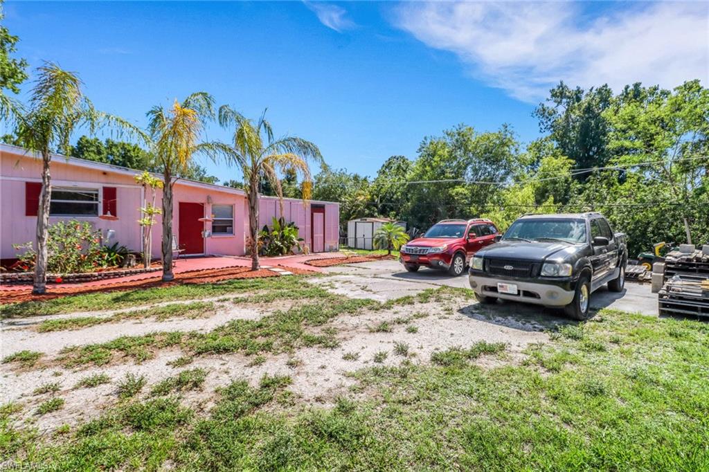 5517 Wilson Dr Property Photo 4