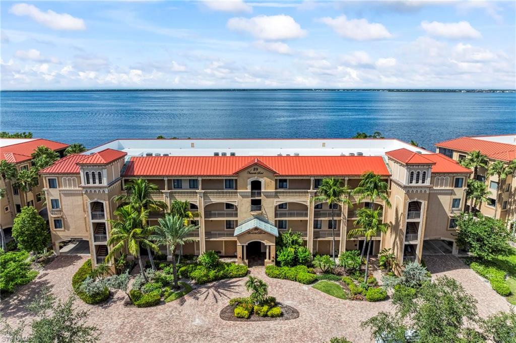 89 Vivante BLVD # 305