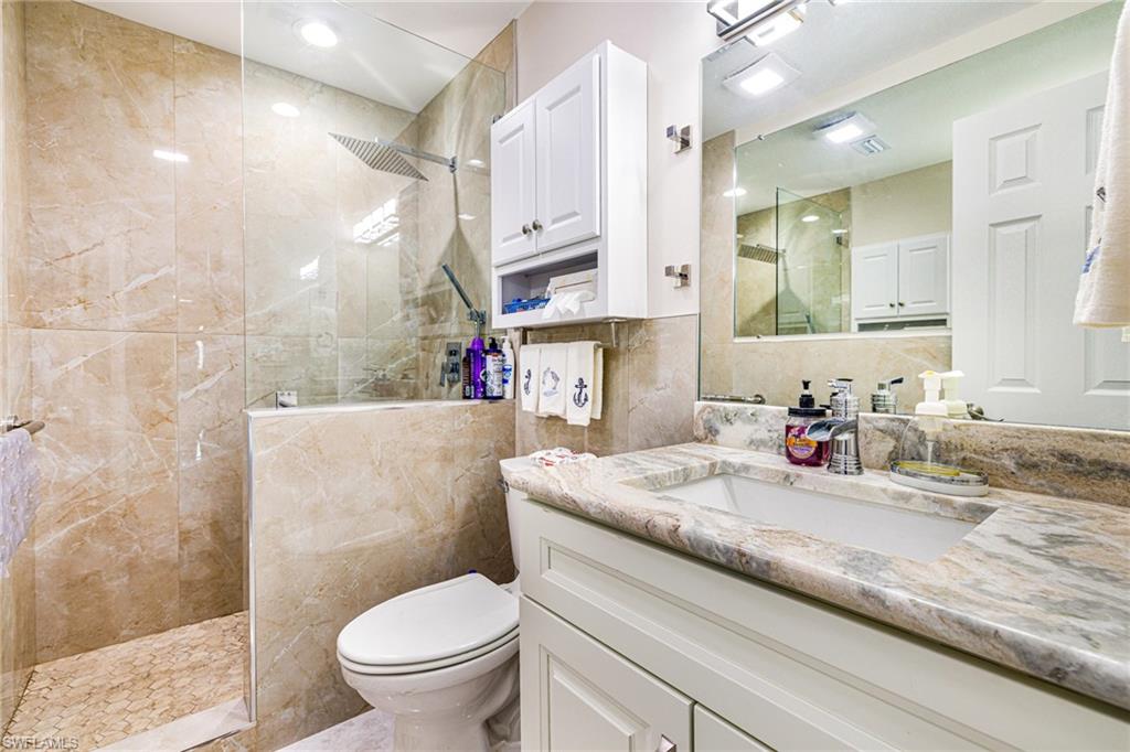 14544 Riverside Dr Property Photo 30