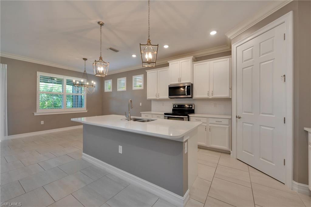 14704 Stillwater Way Property Photo 6