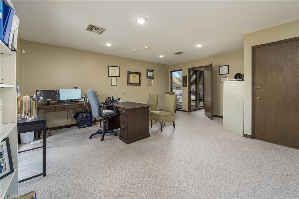12734 Kenwood Ln # 38 Property Photo 4