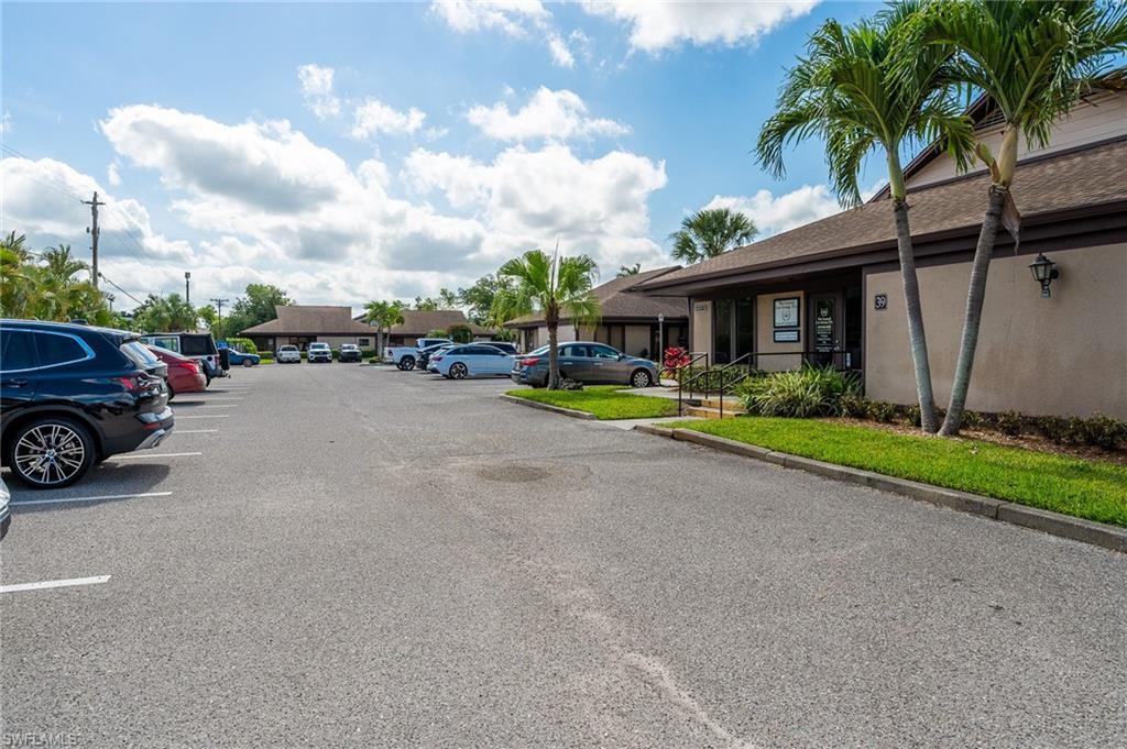 12734 Kenwood Ln # 38 Property Photo 15