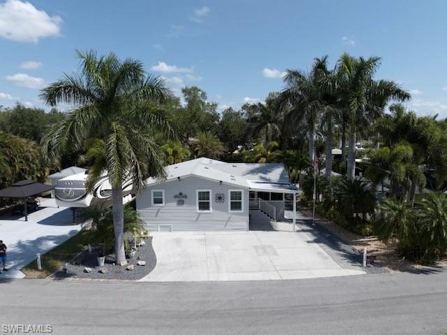 5570 Cypresswoods Resort Dr Property Photo 3