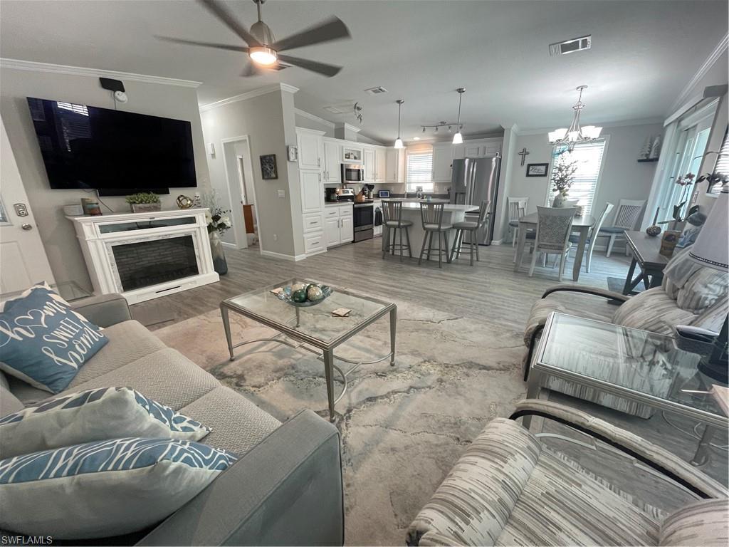 5570 Cypresswoods Resort Dr Property Photo 25