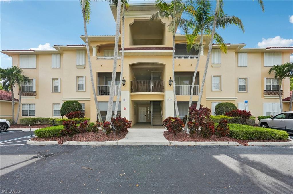 1520 SW 50th ST # 202 Property Photo 1