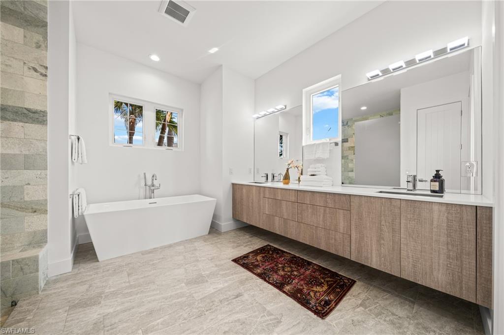 14931 David Dr Property Photo 21