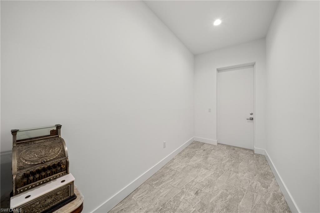 14931 David Dr Property Photo 31