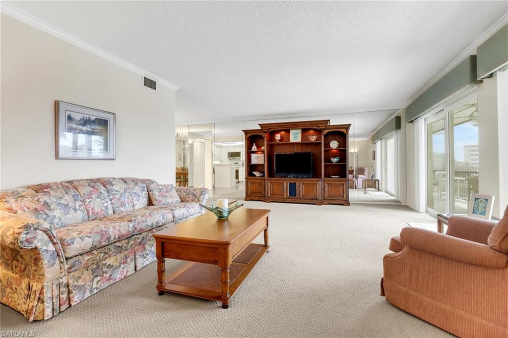 3399 Gulf Shore Blvd N # 303 Property Photo 15