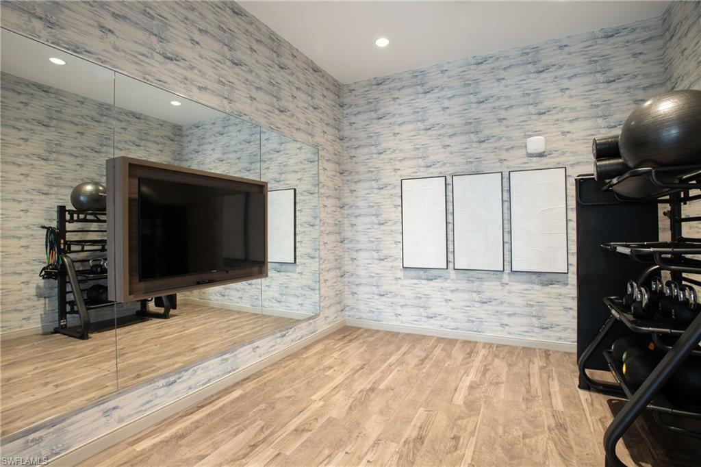 3260 Stockton St # B1 Property Photo 11