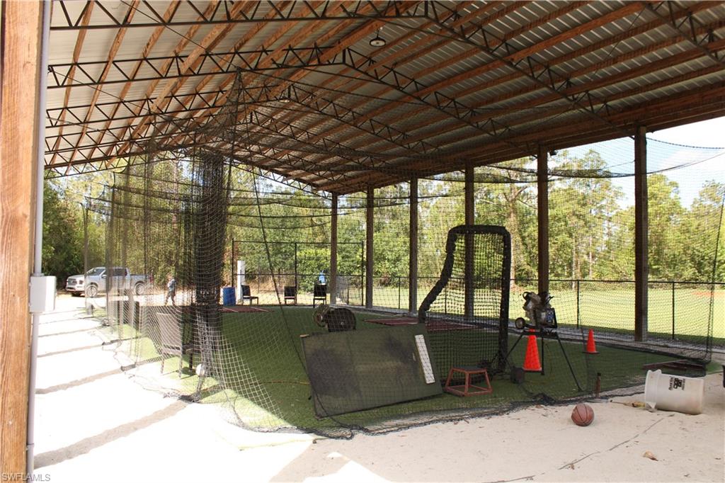 18125 Dykes Rd Property Photo 8
