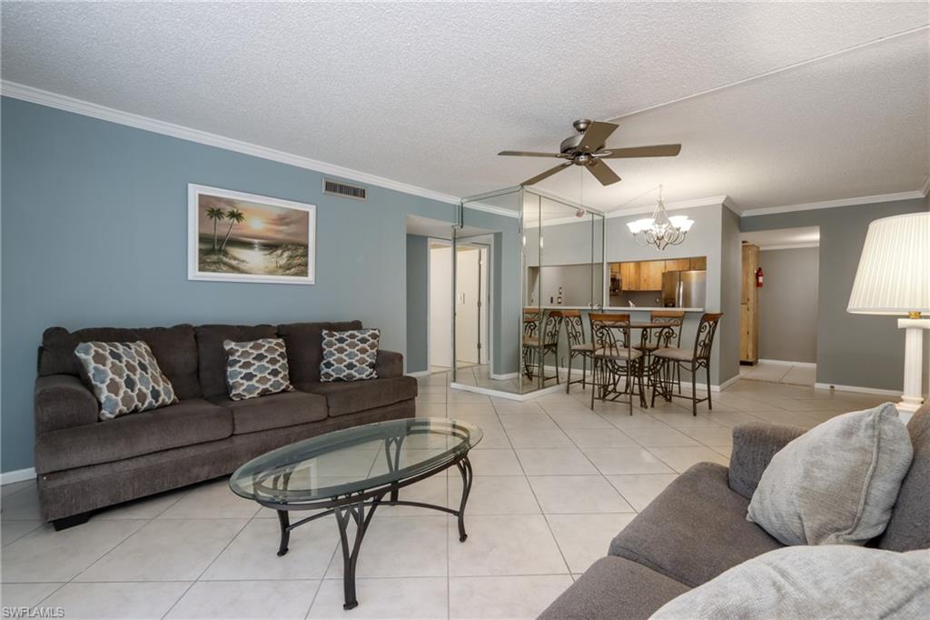 6110 Whiskey Creek DR # 212 Property Photo 1