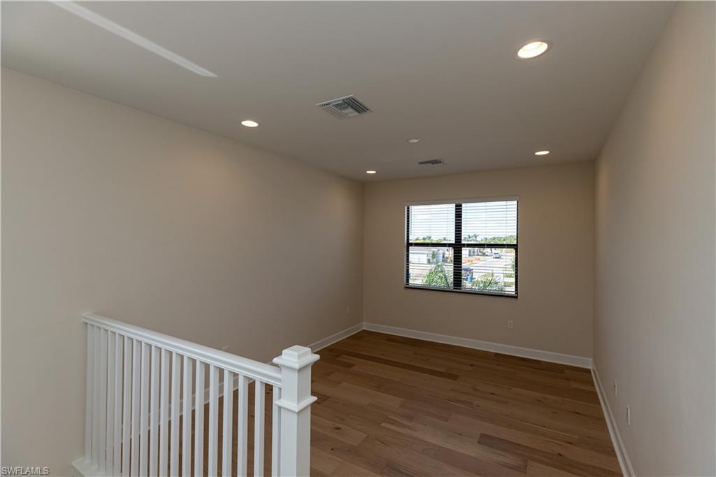 3384 Meloy Dr Property Photo 21