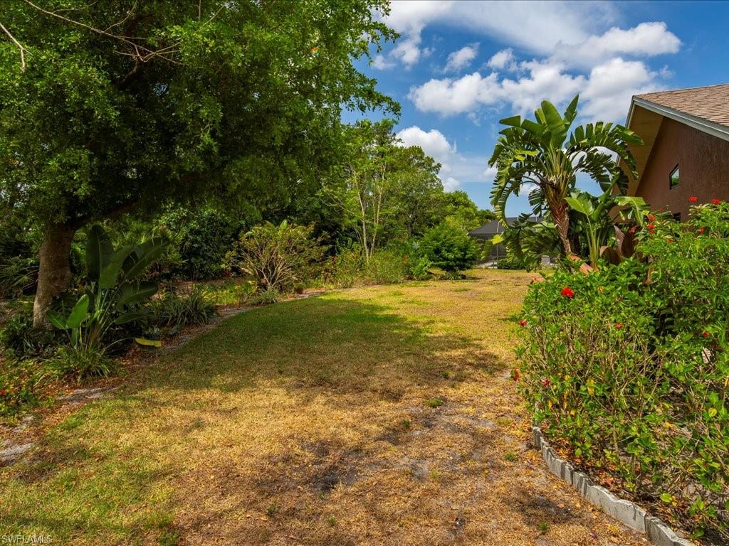 10421 Regent Cir Property Photo 23