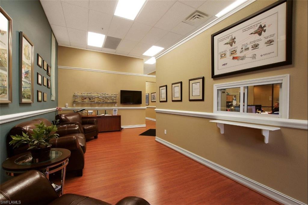 11880 Lacy Ln Property Photo 3