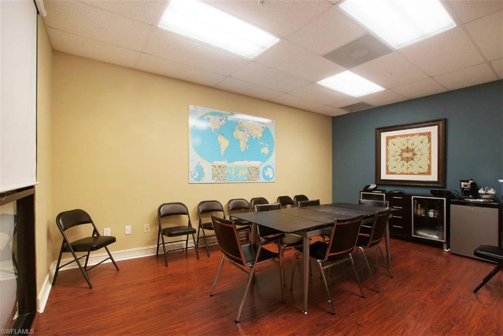 11880 Lacy Ln Property Photo 4