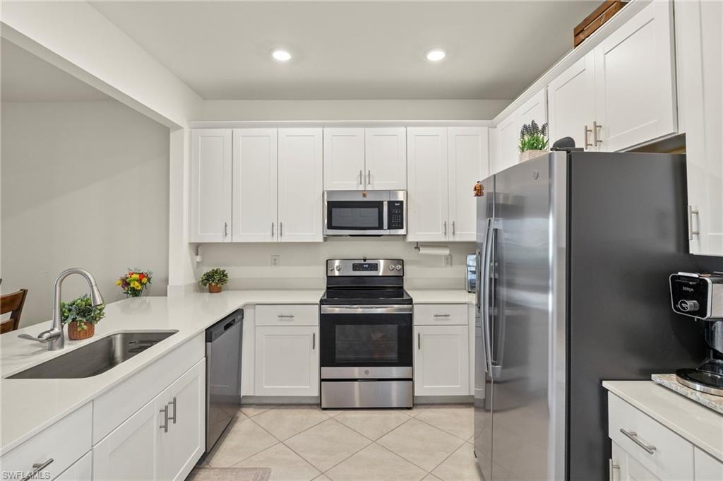 2780 Blossom Way Property Photo 1