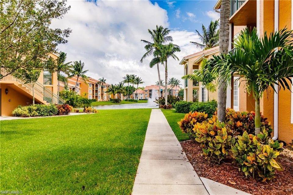 1195 Wildwood Lakes BLVD # 6 Property Photo 1