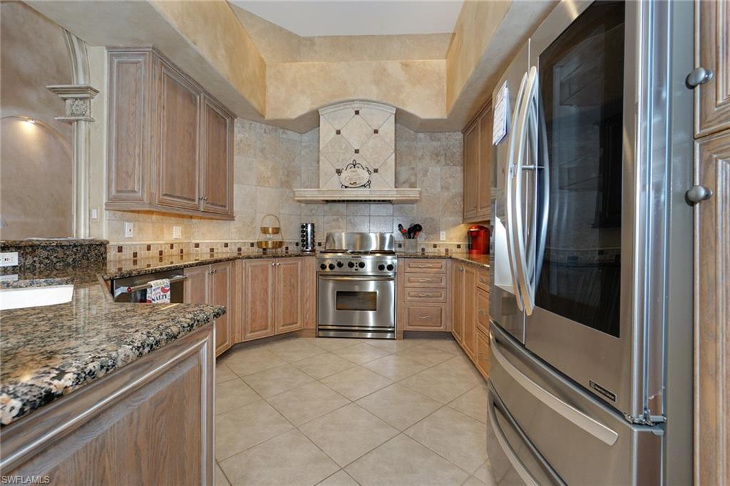 4248 Kensington High St Property Photo 6