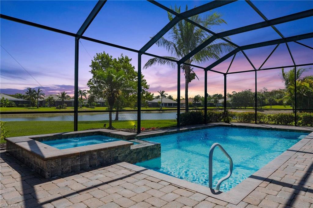 2067 Antigua LN Property Photo 1