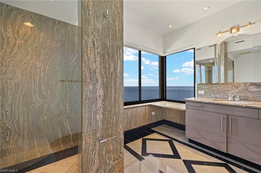 625 La Peninsula Blvd 625 Property Photo 20