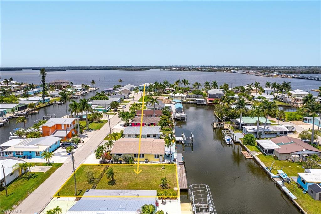 2609 Bayshore DR Property Photo 1