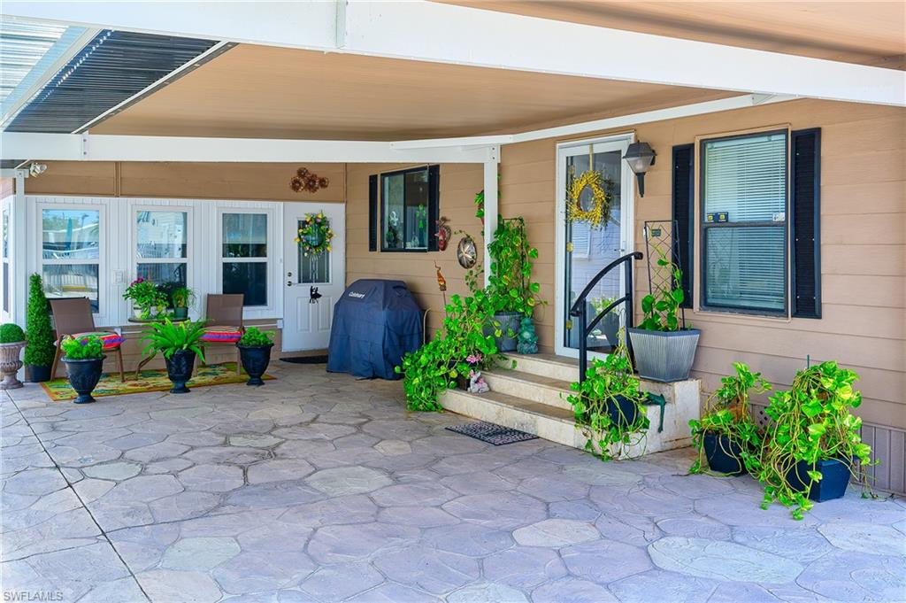 149 Kim Dr 149 Property Photo 1