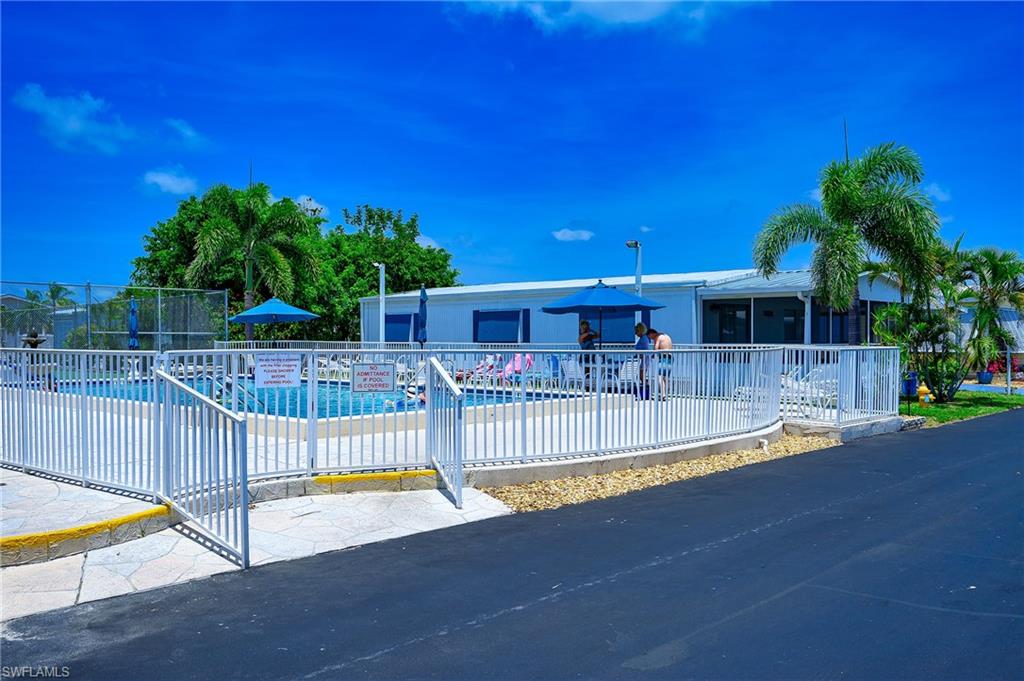 149 Kim Dr 149 Property Photo 27