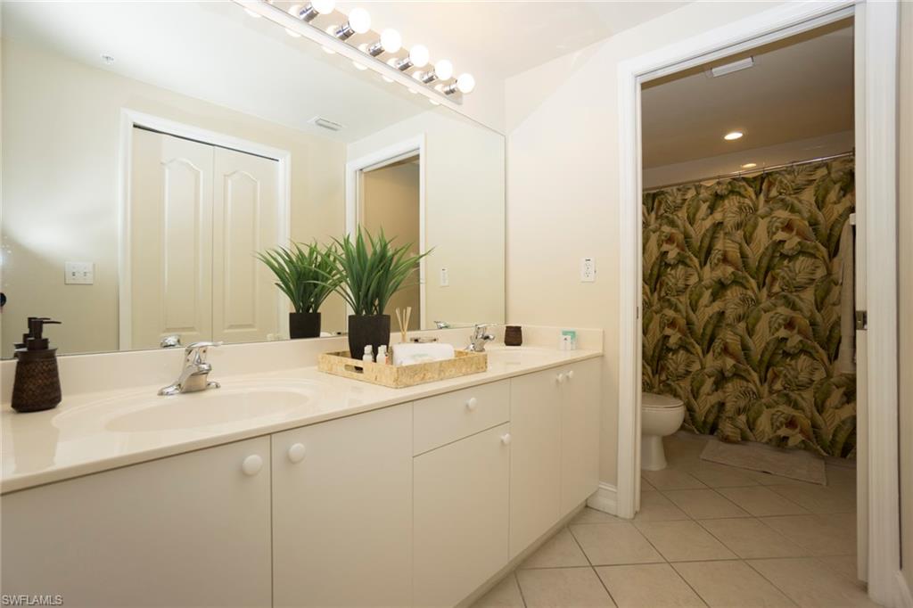 7819 Regal Heron Cir # 104 Property Photo 14