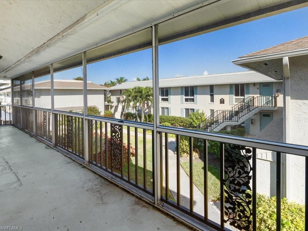 255 Palm Dr # 2 Property Photo 7