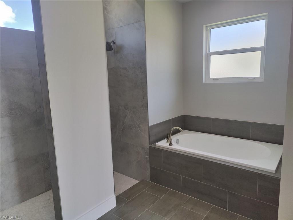 3607 Sw 8th Ct Property Photo 18
