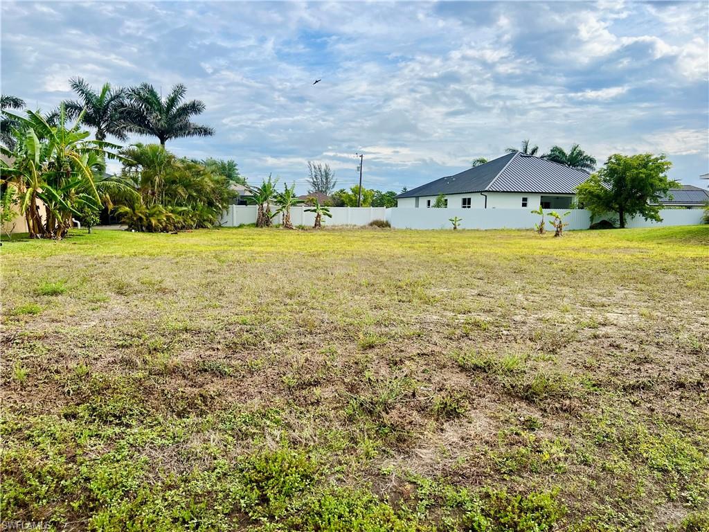 1729 Savona Pkwy W Property Photo 3
