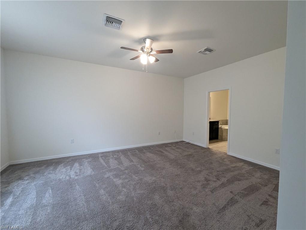 922 Ne 19th St Property Photo 22
