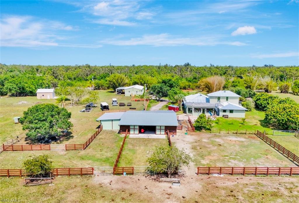 20371 Williams Dr Property Photo 4