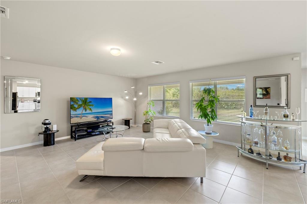 27519 Pasto Dr Property Photo 4