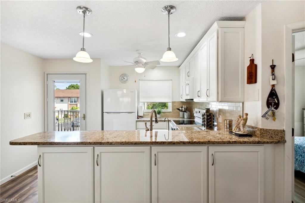 25100 Sandhill Blvd # 201 Property Photo 8