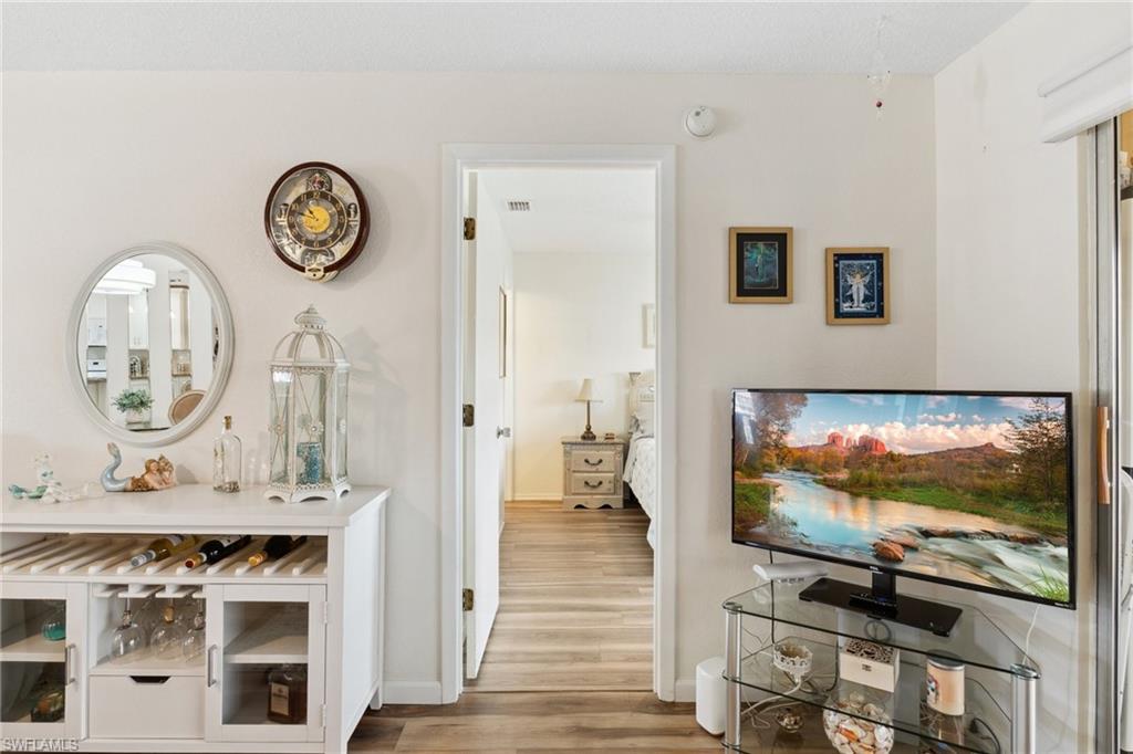25100 Sandhill Blvd # 201 Property Photo 13