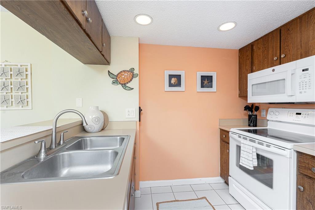 3160 Matecumbe Key Rd 238 Property Photo 17