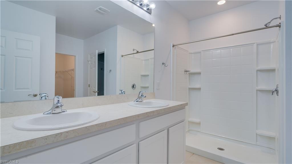 3426 Acapulco Cir Property Photo 27