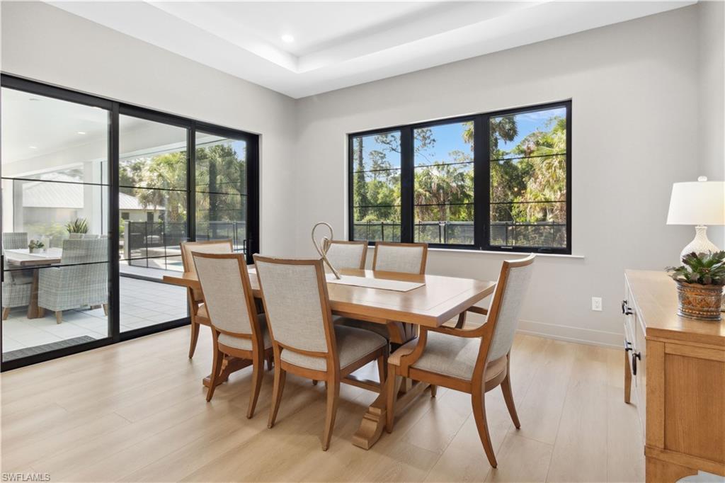 3632 Golden Gate Blvd W Property Photo 11