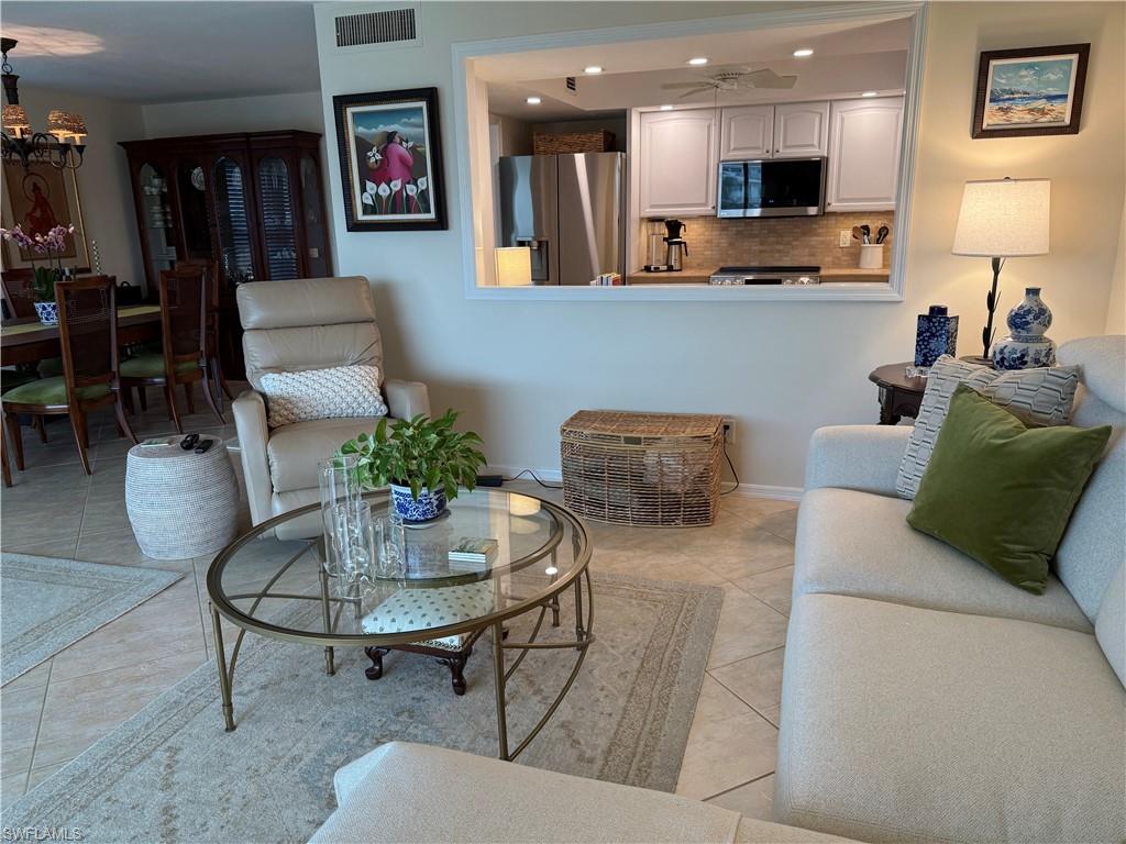 2880 Gulf Shore Blvd N # 404 Property Photo 8