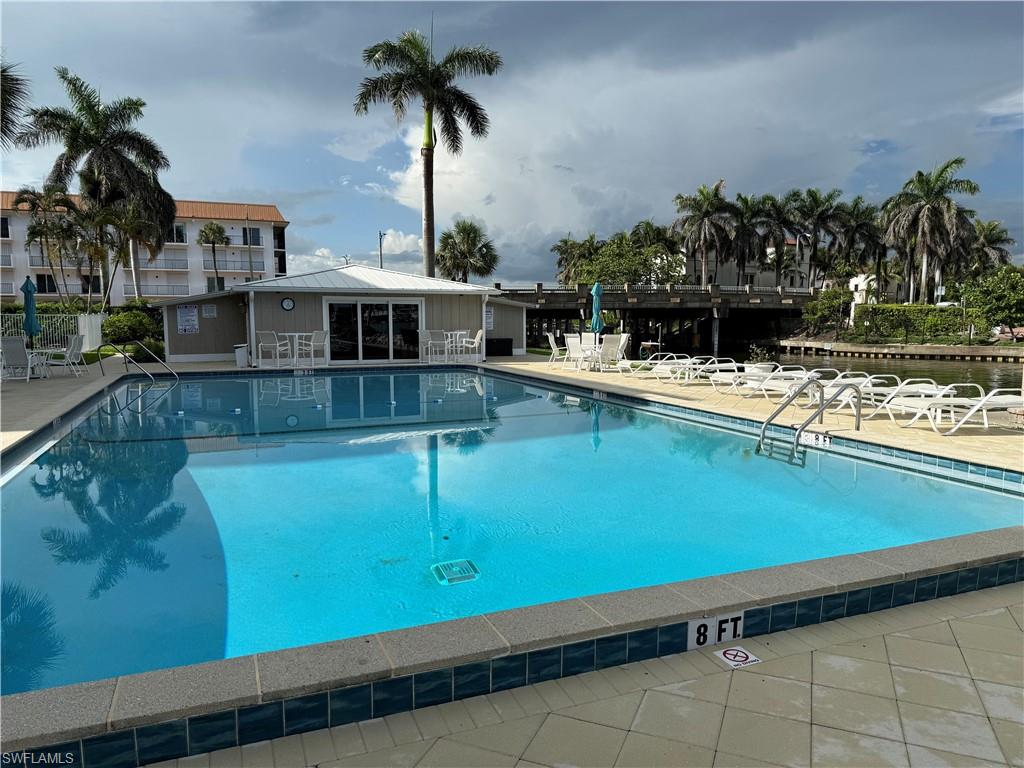 2880 Gulf Shore Blvd N # 404 Property Photo 21