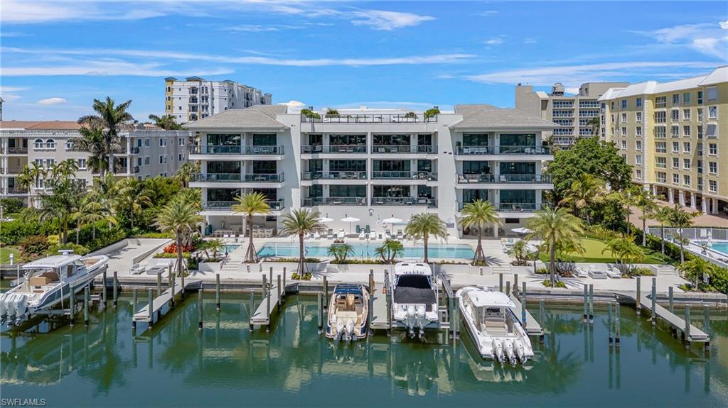 1820 Gulf Shore BLVD N 202 Property Photo 1