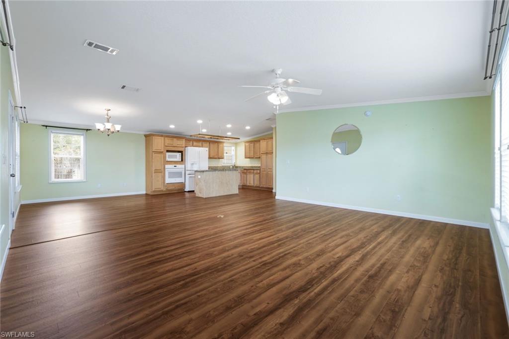 27288 Bourbonniere Dr Property Photo 29
