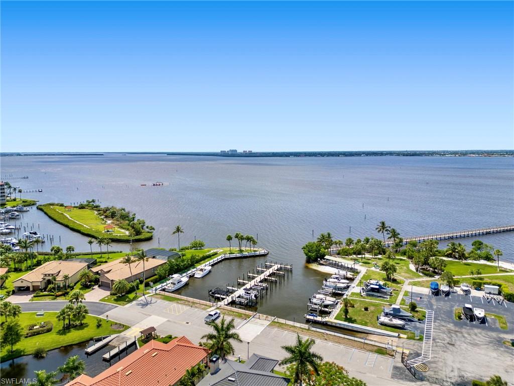 11921 Seabreeze Cove Ln 104 Property Photo 26