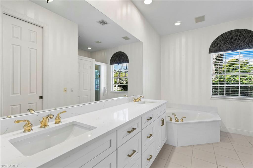 7 Blue Hill Ct Property Photo 28
