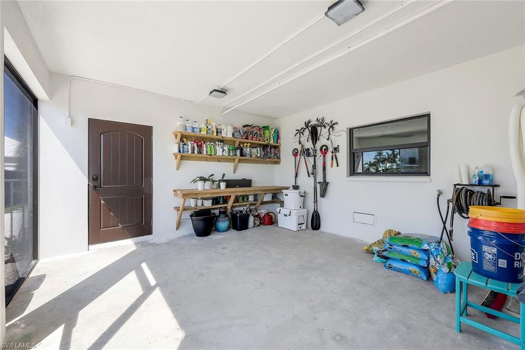378 Seabee Ave Property Photo 34