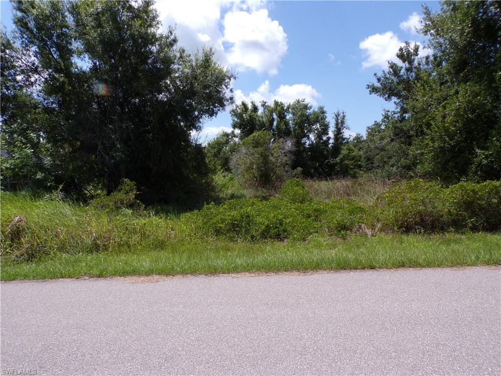 36 Vine CIR Property Photo 1